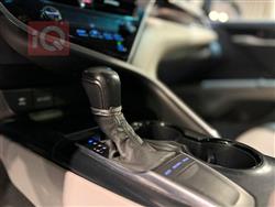 تۆیۆتا کامری